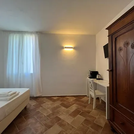 Affittacamere San Mamante B&B *